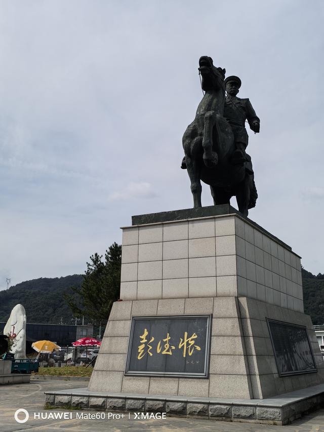 又爬虎山长城知难而退，再游河口断桥故乡情深