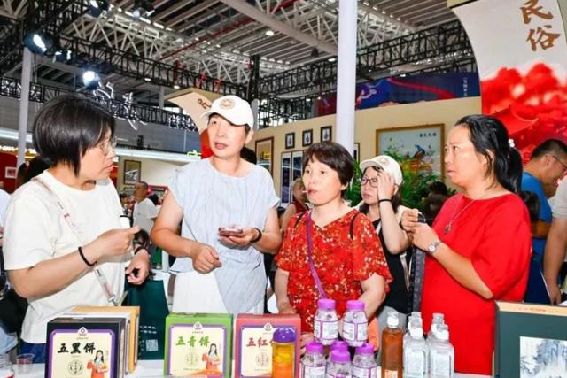 山西文博会 | 长治携700余种文化精品亮相