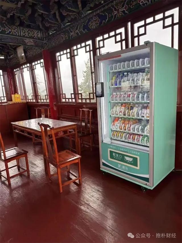 在丽江感受繁华，听当地人讲述焦虑和隐忧