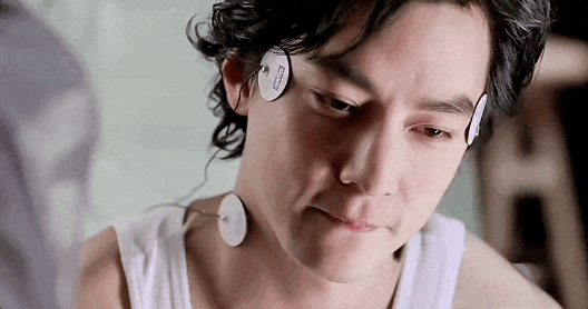 顶级女星全裸回归，尺度和口碑都爆了