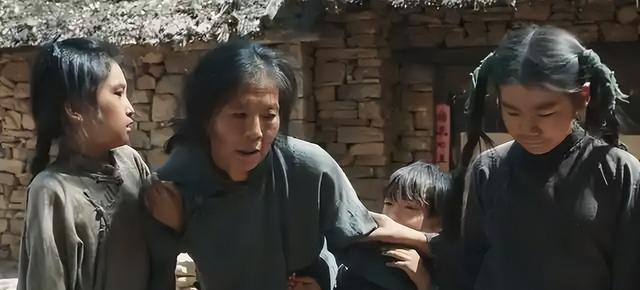 生万物：18岁银子嫁60岁宁学祥，一次同房可换10斤地瓜干