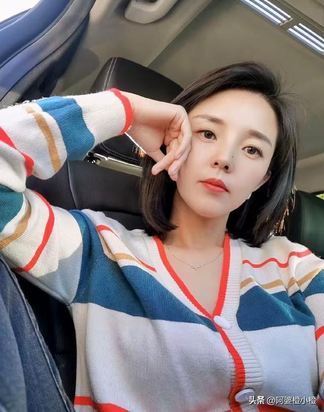 女兵领队王媛回家了！更多美照曝光，有3个孩子，老公晒合影庆祝