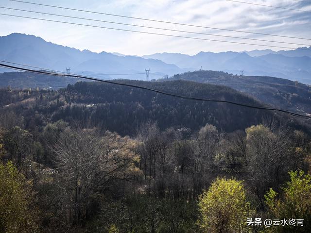 家家山景房！驱车直达白鹿原头这个村子，真是个晒暖暖的好地方