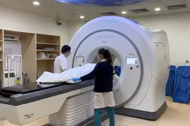 一次处理几十个肿瘤转移病灶——TOMO刀图片