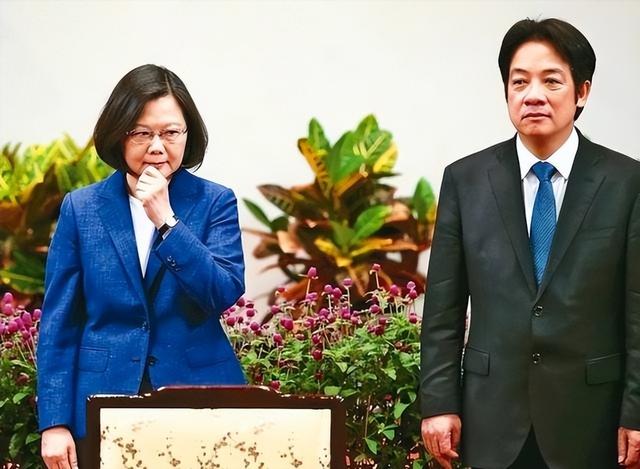 特朗普：只要我在任	，无人敢收台，话音刚落，中方划下4条红线