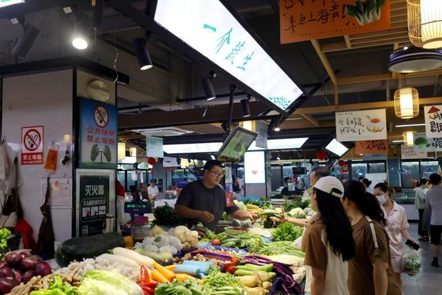 这里的“烟火气”更有人文温度！合肥一菜市场配母婴室和休息区