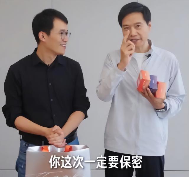 仅用一招就让自己口碑逆袭，这一次，把王腾送上热搜的不是雷军
