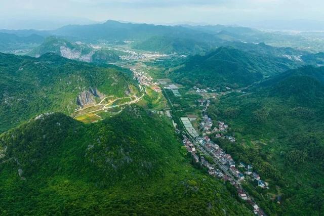 高铁1.5h！这座人少好玩无敌好吃的浙江名城，也免门票啦