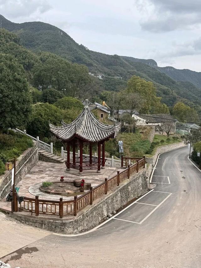 中国画创作院大美溪口东山旅游记