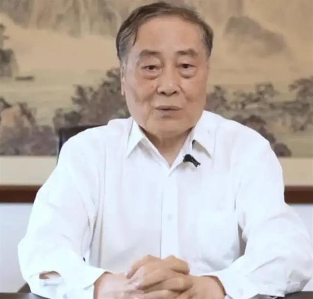 宗馥莉首次回应风波，三句话表明立场，宗泽后的格局高下立判