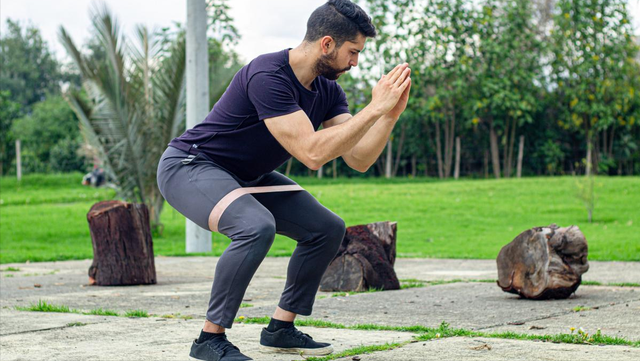 能做到这3个动作	，说明你的身体壮得像头牛！