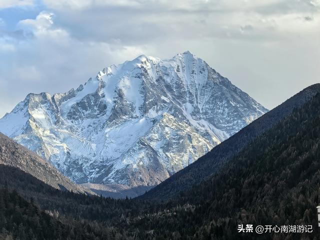 喀什经317到成都，色达县-都江堰，甲居藏寨、理小路、桃坪羌寨