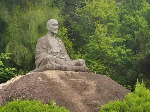 “若得一日闲 山中品千年” 游泉州清源山