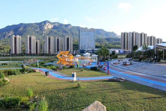 从荒滩到“打卡地”！成县青泥河湿地公园这波“蝶变”太惊艳~