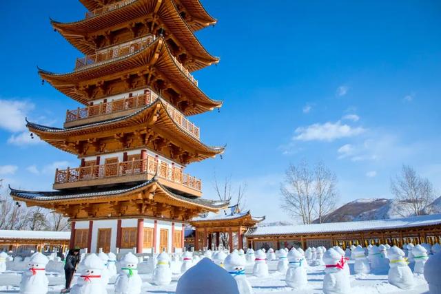 比滑雪还刺激？中朝边境这座千年崖城，让你肾上腺素翻倍！