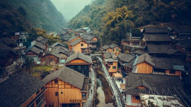 想玩点不一样，这个冬天，让我们去湘西过大年！