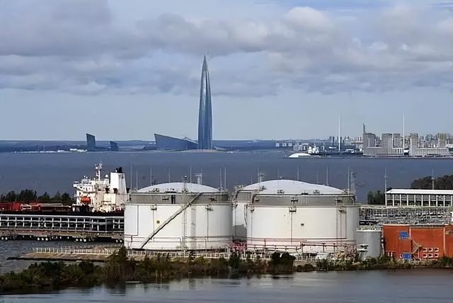 谈妥了！中乌代表在北京握手，泽连斯基示好，拔掉了中方1根毒刺