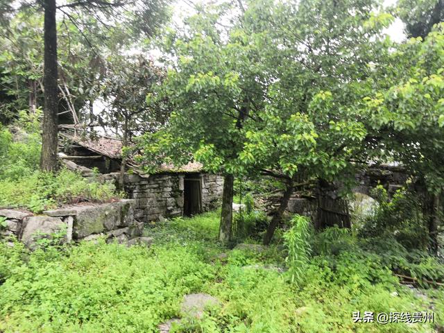 环城贵阳花溪苗王坡越野大环线之青岩段达夯翁拢“冈仁波齐”风景