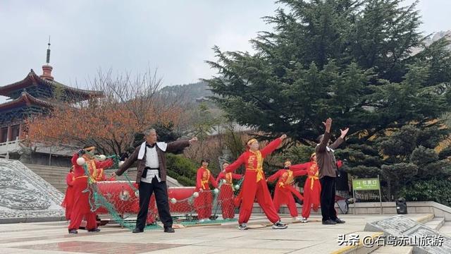 渔鼓声声山海间：青岛旅行社协会贵宾们共赴赤山非遗之旅