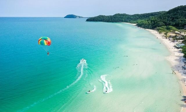 越南富国岛登顶东南亚旅游新宠：外籍游客同比猛增六成