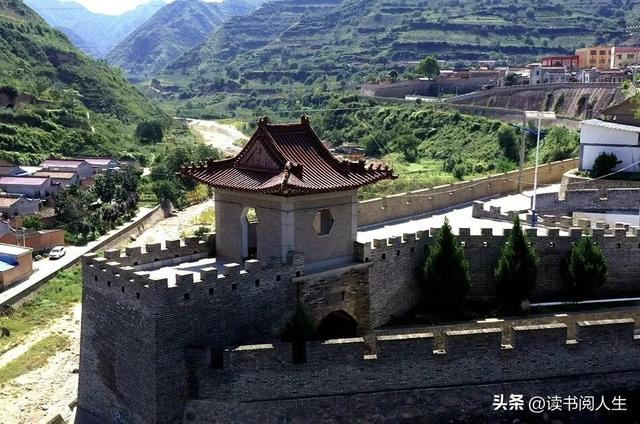 一次与时光对话的行走——天水作家赴吴砦古城文学采风活动侧记