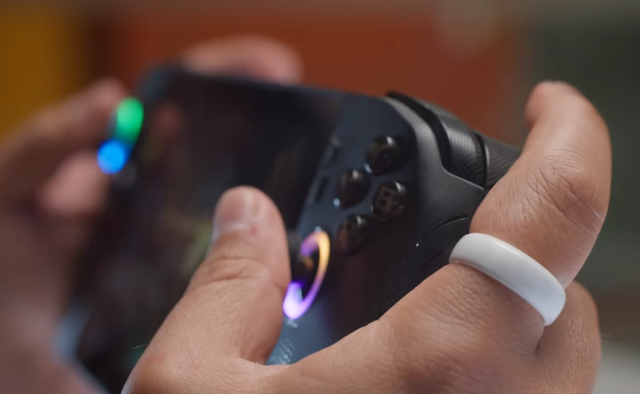 科隆展最瞩目的硬件！XBOX掌机X发布：PC和主机大作随身玩