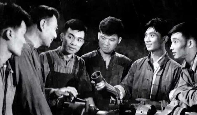 刘青山被枪毙40年后，他亲弟弟公开发言：毛主席当初杀他是对的