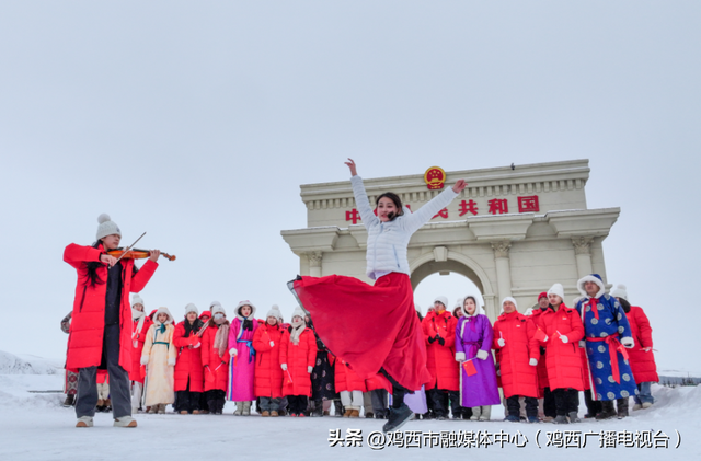 【千城万屏·岭上兴安】雪国童话已上线！来兴安盟，解锁“冰与火”的极致浪漫！