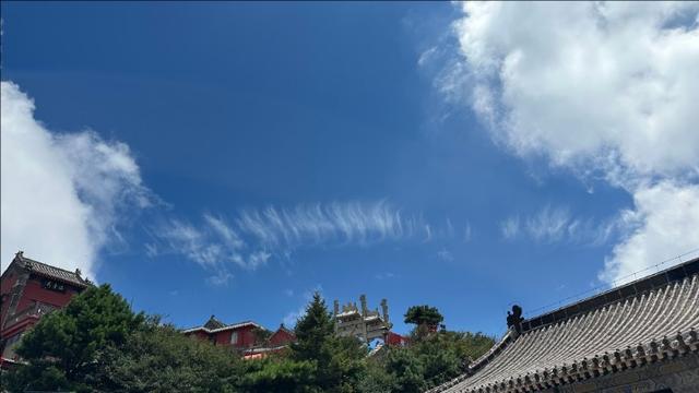 云作丝，风为引！登泰山“天界漫游”，把夏日浪漫全打包