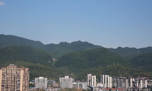 垫江旧定八景之“冠山积雪”美景,现在还可以欣赏到吗?