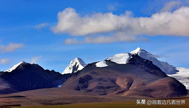 《219南南线》的极致风光：触摸云端雪山 踏遍无垠草原