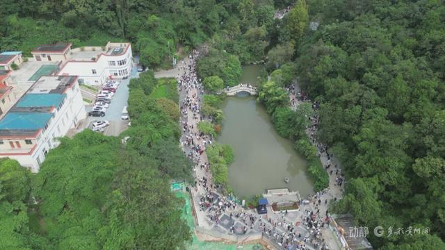 日接待游客超10万人次！黔灵山公园凭什么成了贵州旅游的顶流？