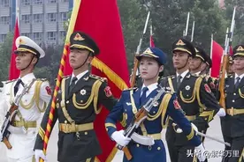 宁夏西北咽喉，精锐主力云集，全区为何驻扎了2个师？图片