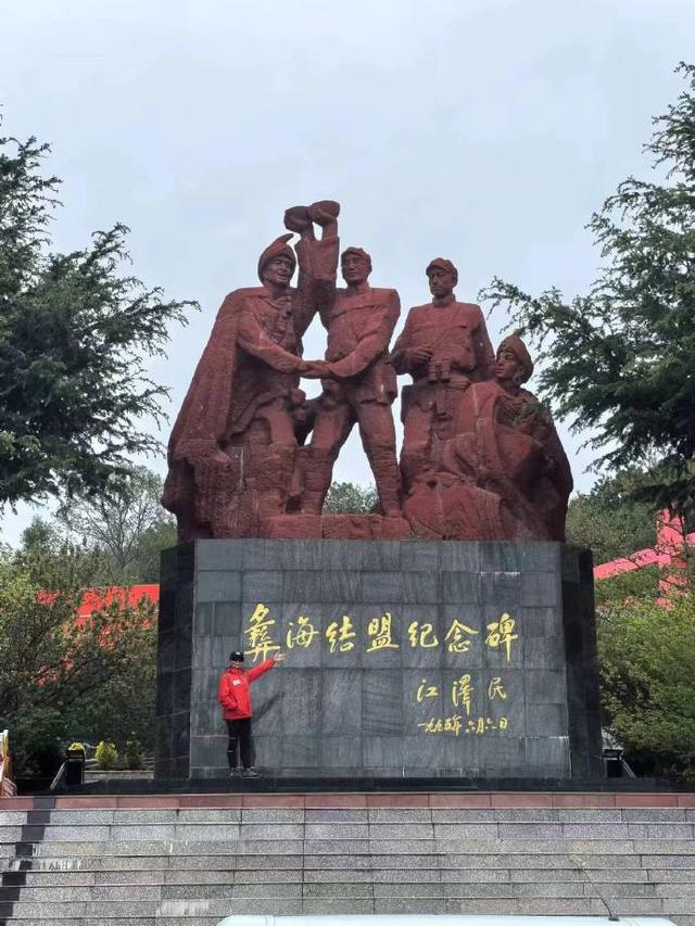 全长两万五千里，重走长征路！这才是最适合60后挑战的硬核自驾游