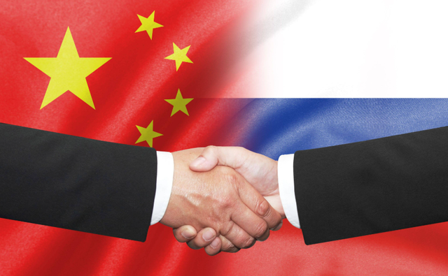 金正恩当众跪地哭红双眼，俄乌大决战在即？普京想拉中国入局被拒