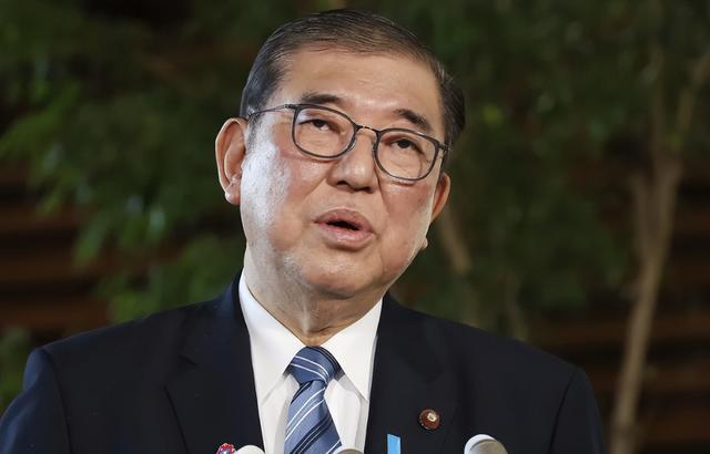 事态严重了，日本连开3枪，蔡英文已离岛，解放军通牒发往东京