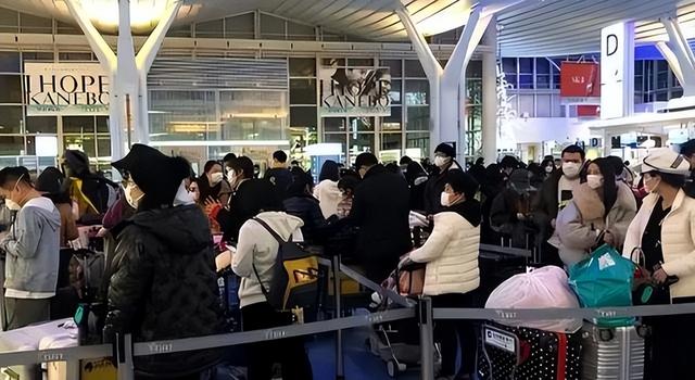 突发！大量日本游客涌入北京，他们不去旅游不吃美食，原因为何？