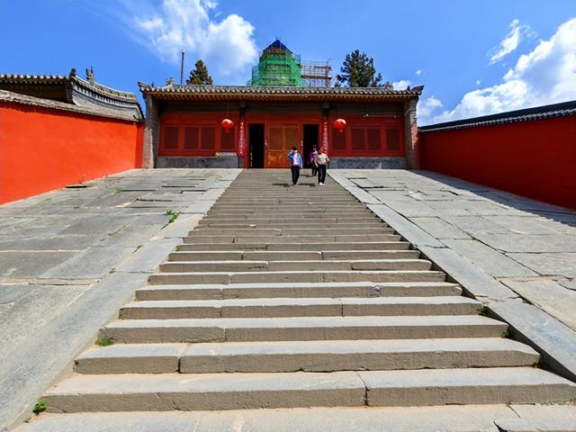 山西旅游：四大佛教名山之一五台山行（图）