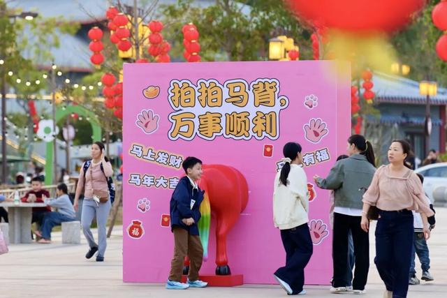 请到茂名过大年｜好吃好玩好逛！茂名庙街把年味玩明白了