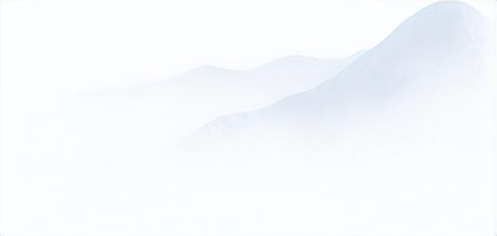 车拉草原：风与山的蓝白私语