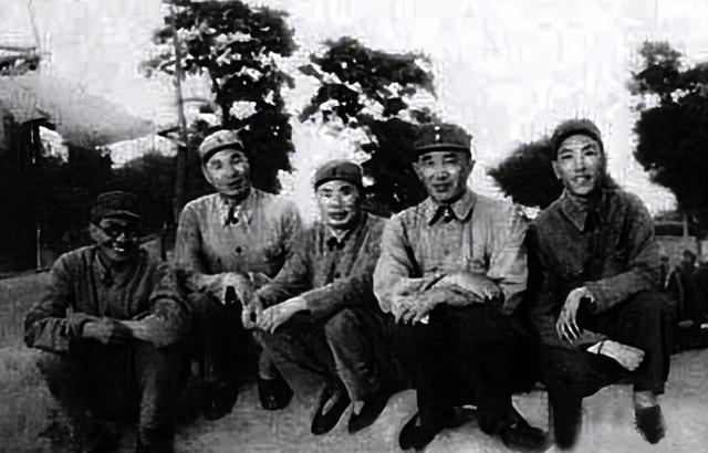 他是第一任宁夏党委书记，后担任陕西省委书记，1972年含冤而逝