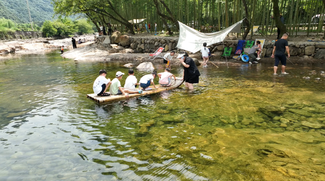 来“躺溪”呀！富阳新晋玩水地，藏不住了！