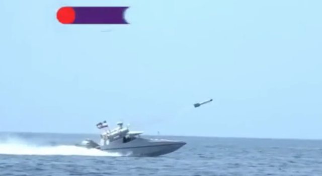 伊朗举行12日战争后第二次大规模导弹演习	，模拟打击海陆目标