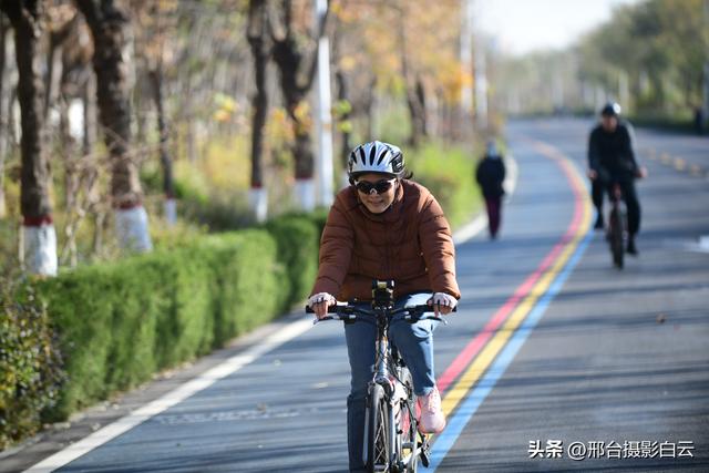 信都区总工会：七里河绿道上的骑行狂欢