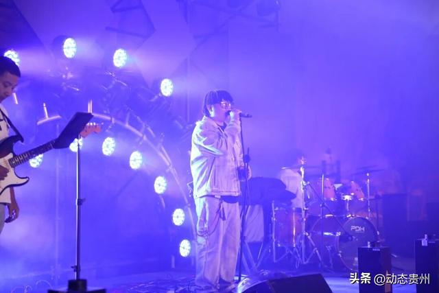 音浪袭卷地心！“奇境荔波”超燃音乐会，解锁酷玩新体验