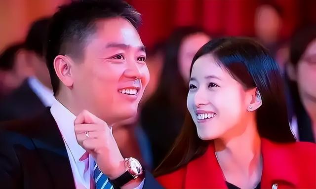 刘强东上千亿身家背后，儿子却是他一生的痛，感谢章泽天视如己出