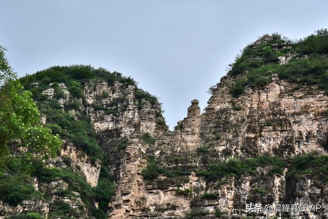 太行山平顺县的天路