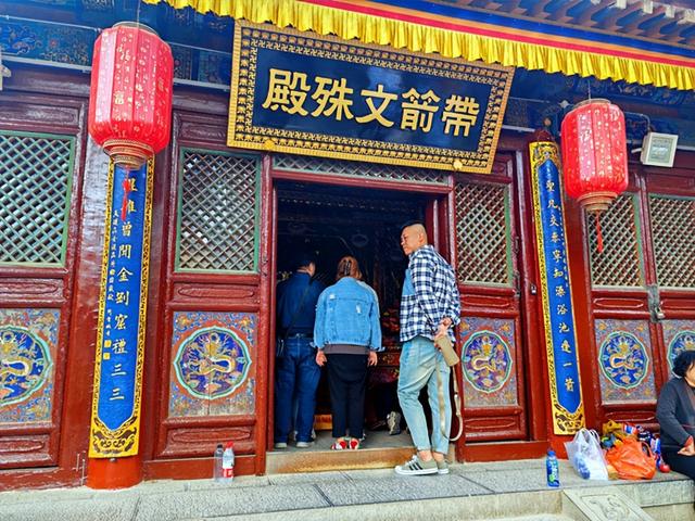 山西旅游：四大佛教名山之一五台山行（图）