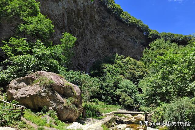 渭南市华州区：游览少华山石门峡景区