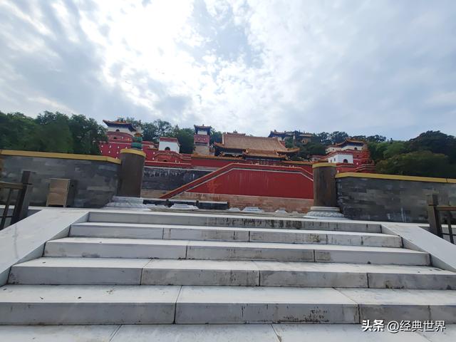 颐和园建筑之汉藏混合式佛寺建筑群——“四大部洲”